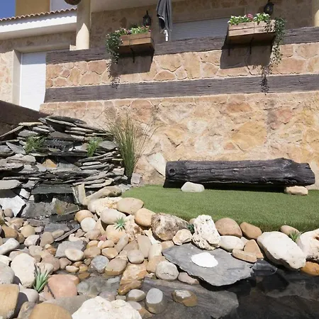 Semesterbostad Casa Con Piscina Y Barbacoa San Esteban De Gormaz